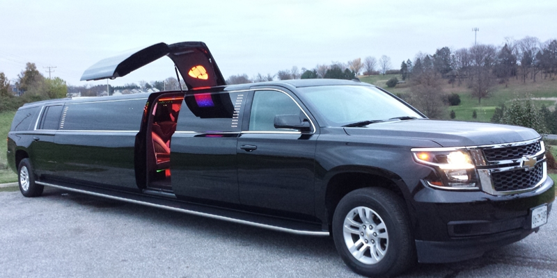 Chevrolet Suburban Stretch Limousine
