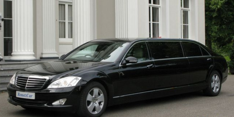 Mercedes S-Class Stretch Limousine